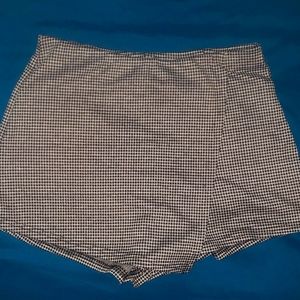 Checker skort